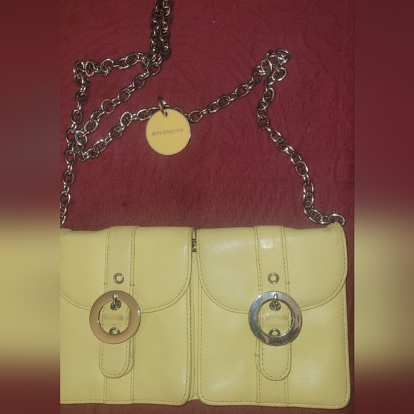 Givenchy yellow leather wallet or cross body on original chain - Picture 7 of 12
